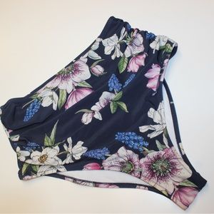 CUPSHE navy blue with flowers high waisted bottoms
